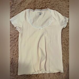 cream baby tee | one size